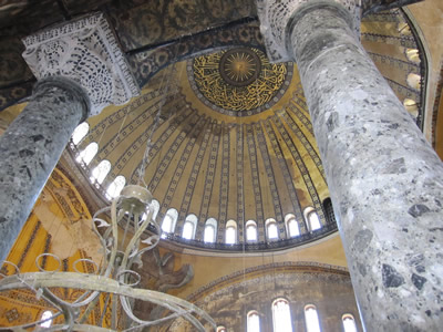 blue mosque ceiling