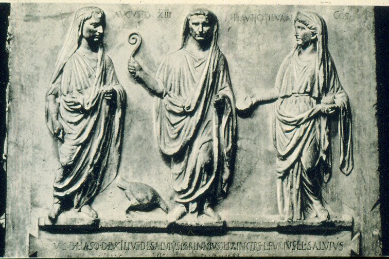 Altar of the Vicomagistri:Tiberius, Augustus (in the center) Livia