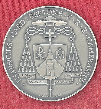 arms of Cardinal Bertone, Camerlengo