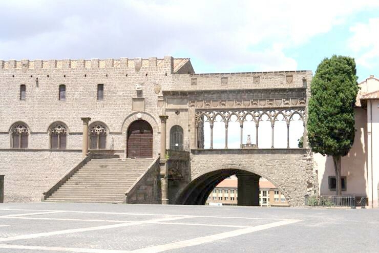 Papal Palace at Viterbo. 1260''s