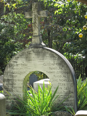 grave in monticello