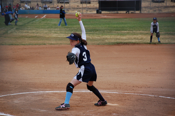 elisepitch3.jpg