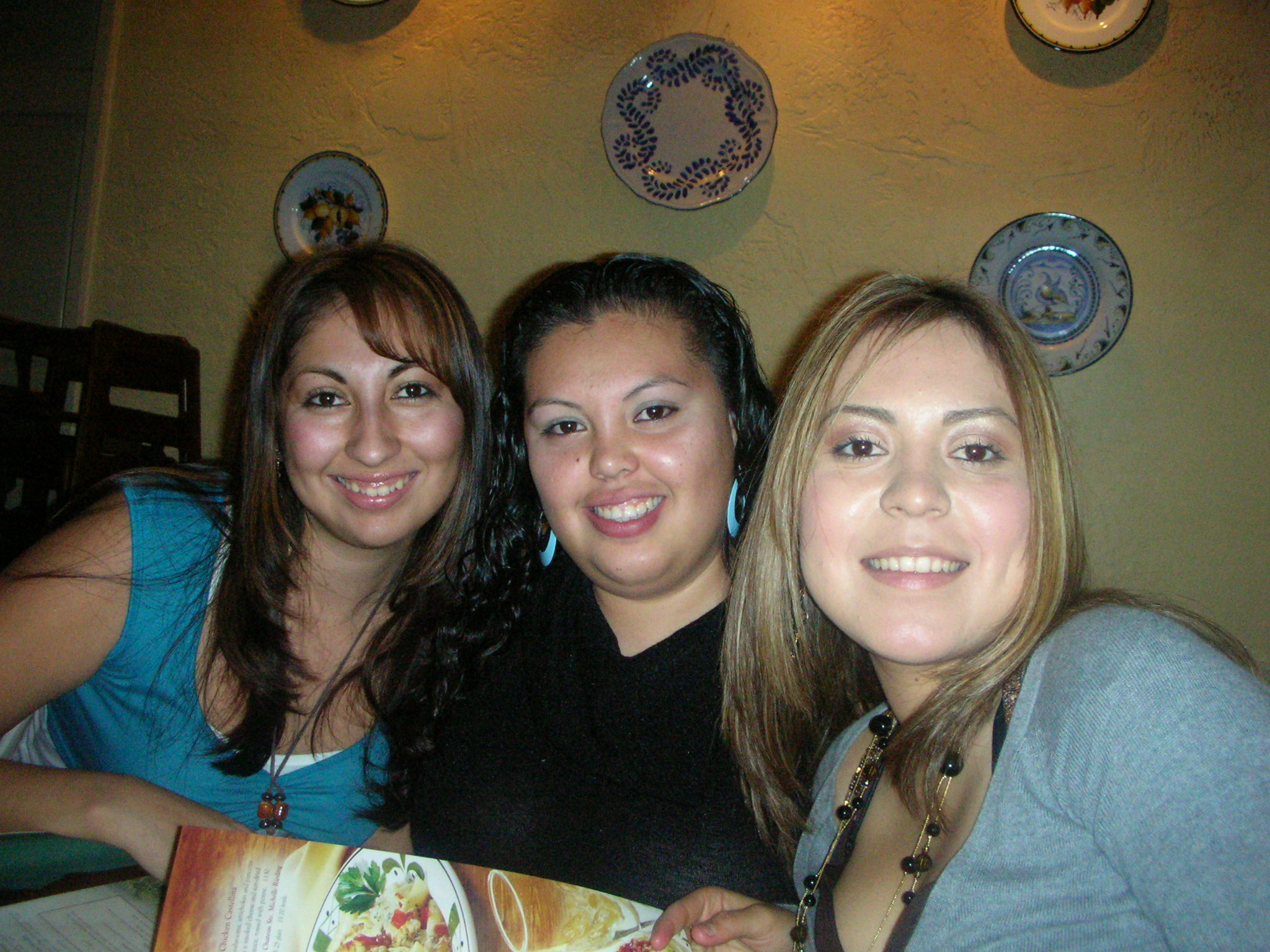 Left to right: Jessica, Maria (myself), and Judith, bestfriends.