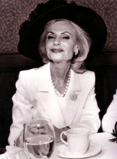fancy_old_chick.jpg