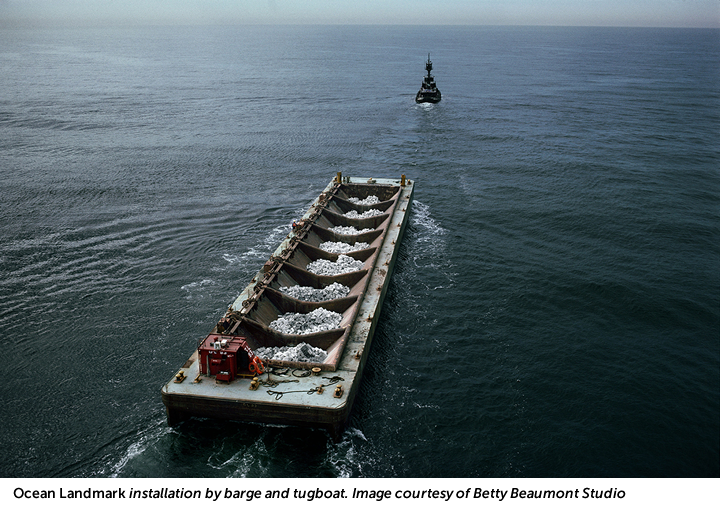 Ocean Landmark installation by barge and tugboat. Image courtesy of Betty Beaumont Studio