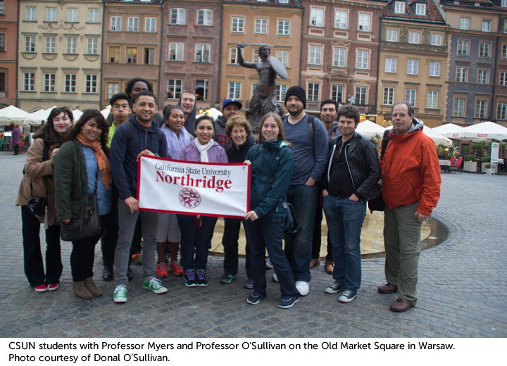 CSUN students with Professor Myers and Professor O’Sullivan at Old Market Square, Warsaw.