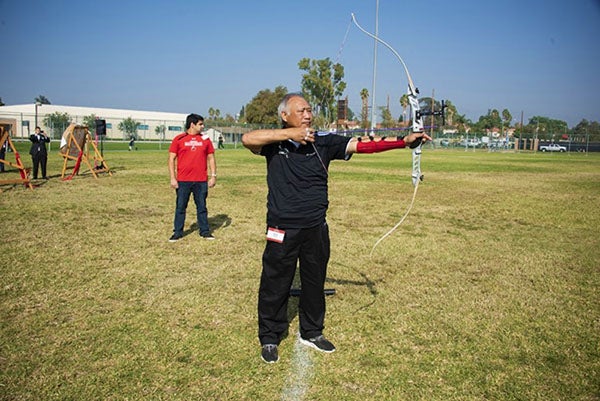paguia shoots arrow