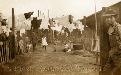 Alleyway with Clotheslines, ca. 1910