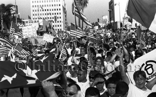 La Brea Avenue. Los Angeles, California. May 1, 2006.