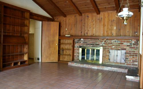 18309 Halsted Street - Family Room