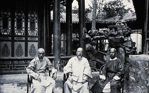 Three Chinese Ministers at the Office for Foreign Affairs 1871-72