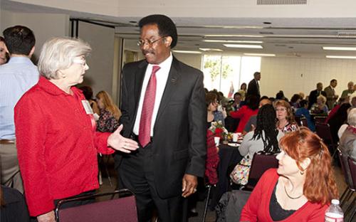 Vice President Watkins catching up with 40 year Honorees Georgia Reed (Human Resources) and Cindy Trigg (David Nazarian College of Business &amp; Economics).
