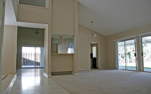 9352 Zelzah Avenue - Dining Area