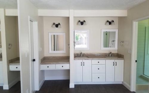 9400 Zelzah Ave - Master Bathroom Vanity