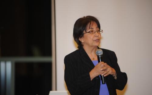 Prof. Juana Mora at mic