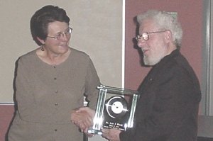 Provost Bain presents gift to Dr Heeger